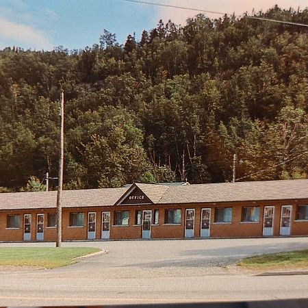Sunset Motel Schreiber Exterior foto